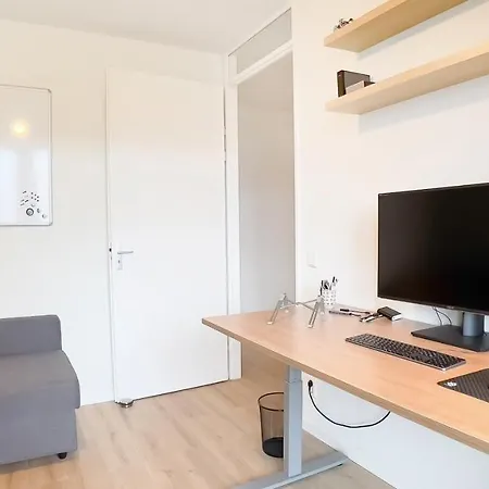 Beautiful & Bright In Apartment Amsterdam