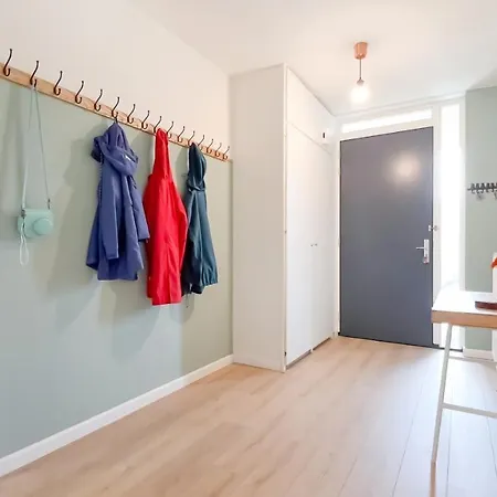 Beautiful & Bright In Apartment Amsterdam